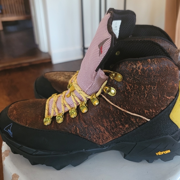 Mens Brown ROA Hiking Boots [EU 41] - Picture 3 of 6